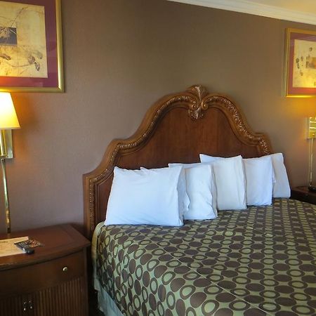 American Inn סטוקטון מראה חיצוני תמונה